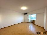 Properties to let in Spacious 5-room apartment in Alba Iulia Square!