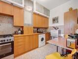 Properties to let in APARTMENT IN VILLA || 3 ROOMS || OWN COURTYARD || DOROBANTI