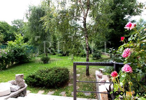 Properties to let in Sale house, villa 10 rooms | 3,265 square meters of land, Premium finish | Breaza, Prahova