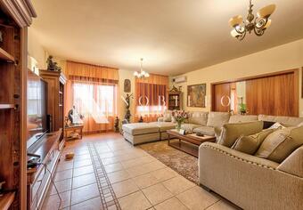 Duplex for sale -villa- Herastrau, terrace 75sqm, separate entrance