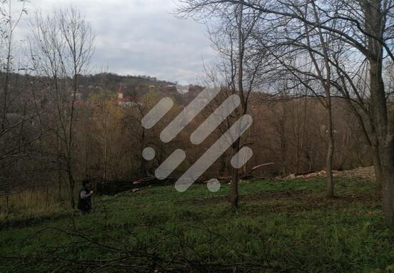 Land for sale in Valcele, with utilities next to the land and a special peace!