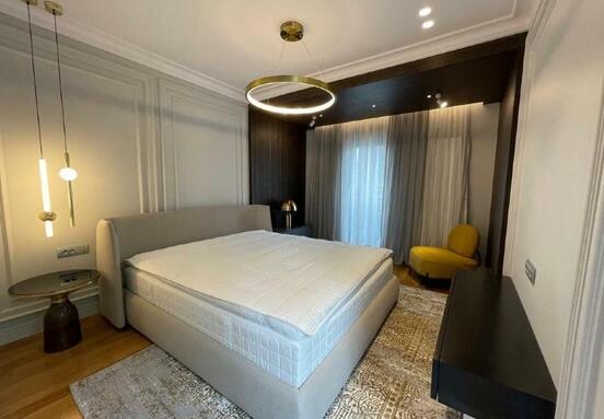 3 BEDROOMS || FURNISHED AND USED || VICTORIA SQUARE || BOUTIQUE BLOCK