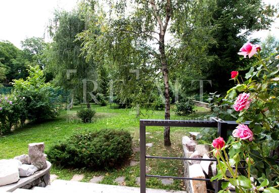 Sale house, villa 10 rooms | 3,265 square meters of land, Premium finish | Breaza, Prahova