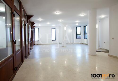 Properties to let in Rent house, villa 7 rooms | Individual, Renovated, Courtyard | Pipera field