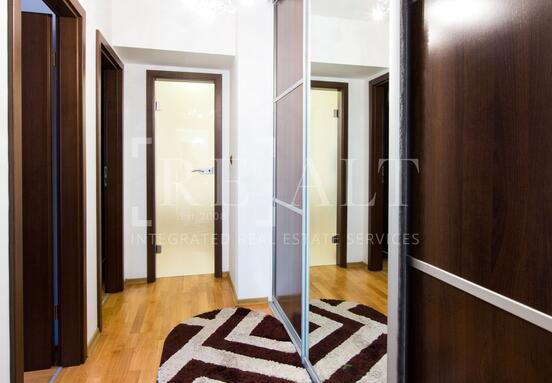 4-room apartment for sale Generous, Premium, Furnished | Alba Iulia Square